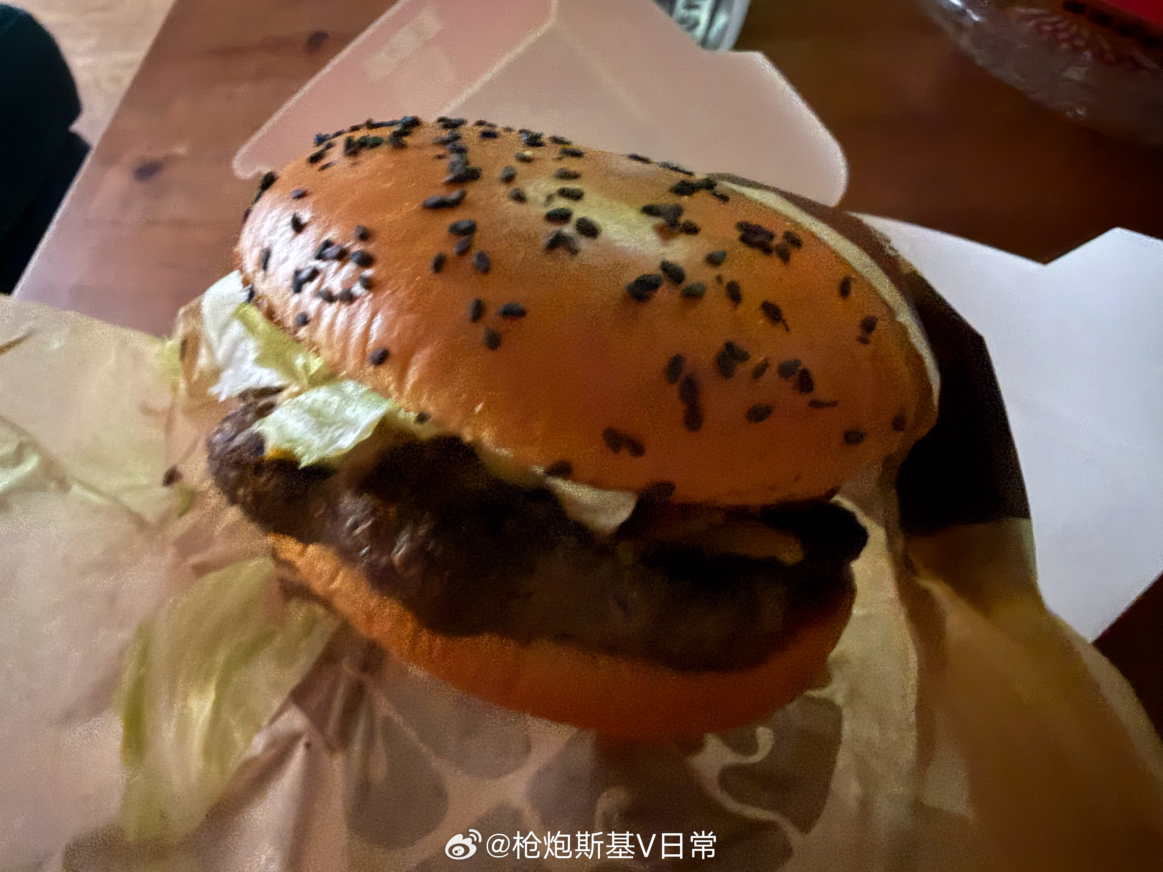 以前觉得大，现在觉得小的东西，你们说还有哪些？