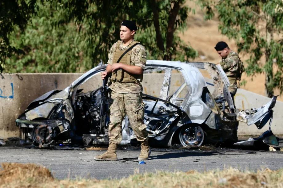 据美联社报道，就在黎以双方那份墨迹未干的停火协议生效后的第五天，黎巴嫩南部的泰里