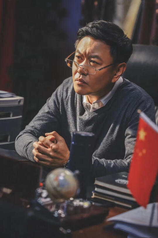 许言午：我每天想报警，却发现自己是公安局长