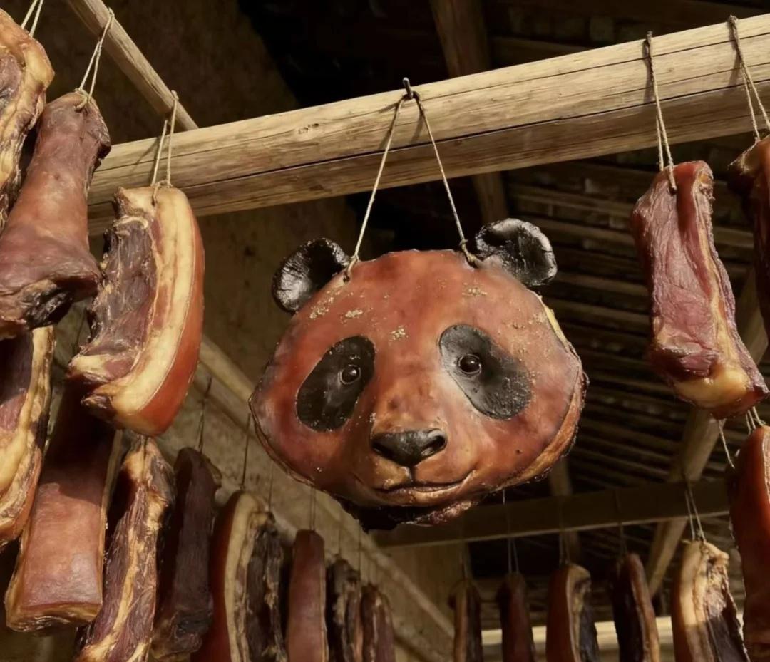 爱猫人士一整个大心碎
老天啊谁想出来的熊猫头腊肉！？？啊！啊啊啊啊啊啊啊啊啊啊啊