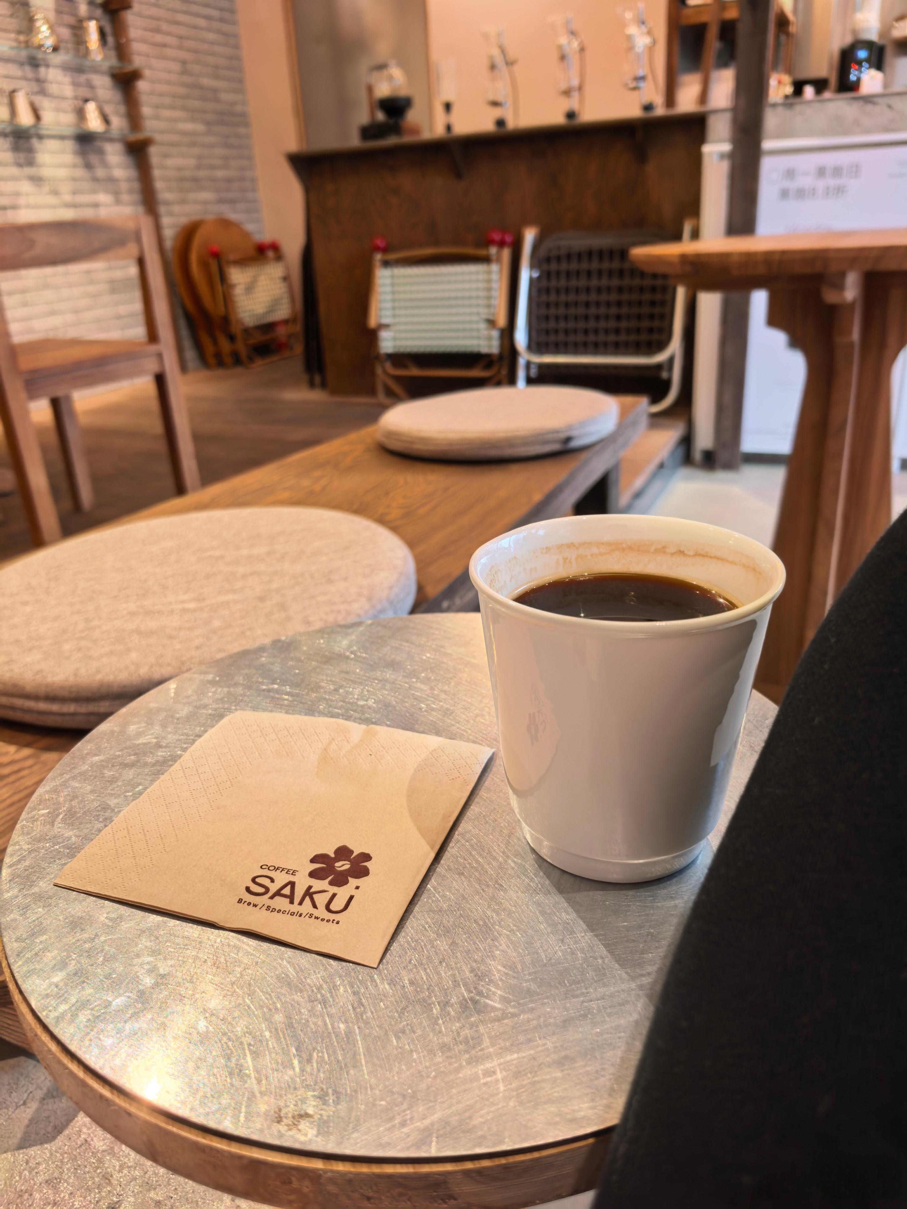 大连12月底下雨，这天得多舒服。就是为啥这个时候的商户都选择闭店，大连这个气候旅