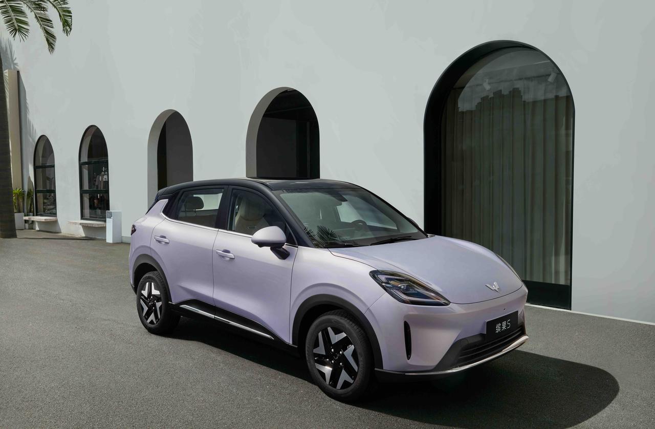 奔驰销售说：五菱承载的是一个家庭、承载的是生活，不要去看不起五菱，也不要对五菱有