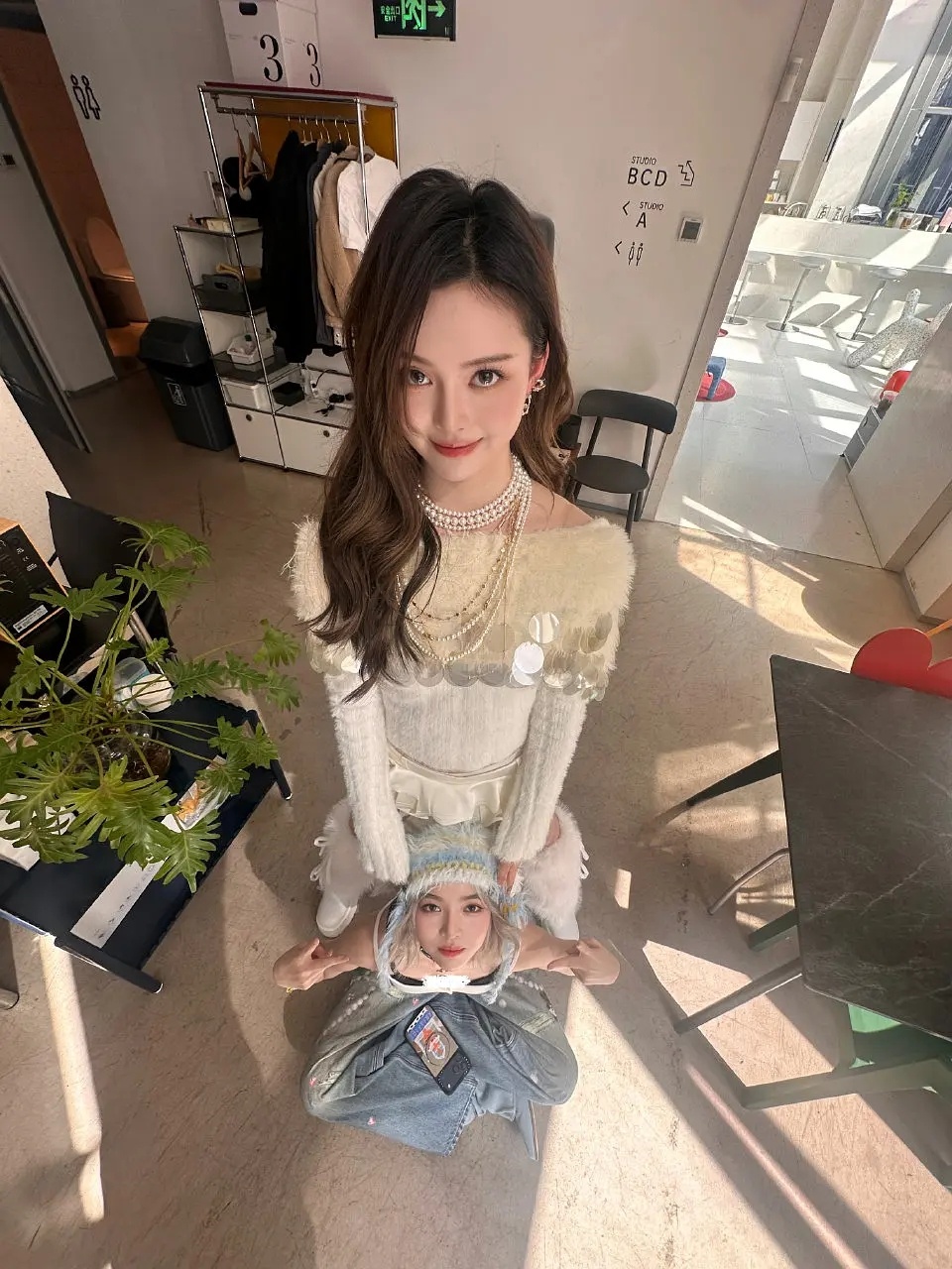 你俩这个拍照灵感是从何而来😂😂 