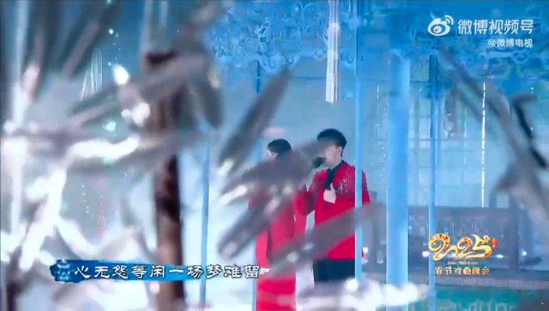 曾黎张睿戏腔唱西厢记开口惊艳  当传统戏腔遇上古代浪漫爱情  2025央视春节戏