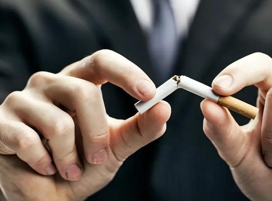 一个男人如果开始戒烟、变得滴酒不沾，多半是因为这5个目的

“我怎么就这么难受呢