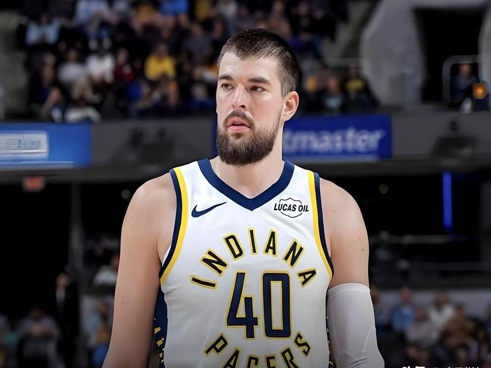 步行者这笔交易，堪称豪赌现世报！

为了补强内线，球队从快船换来祖巴茨。代价巨大