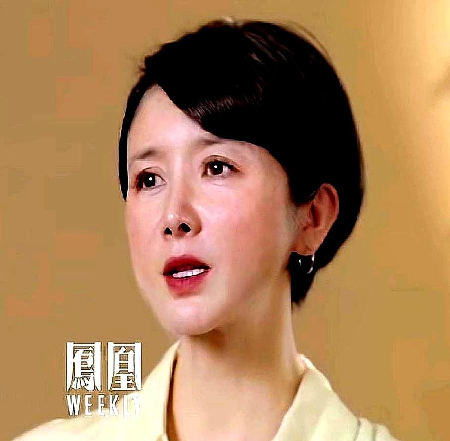一听说女明星没天价片酬，婆家脸都变了。
 

男方家里人原本满脸堆笑地拿着算盘算
