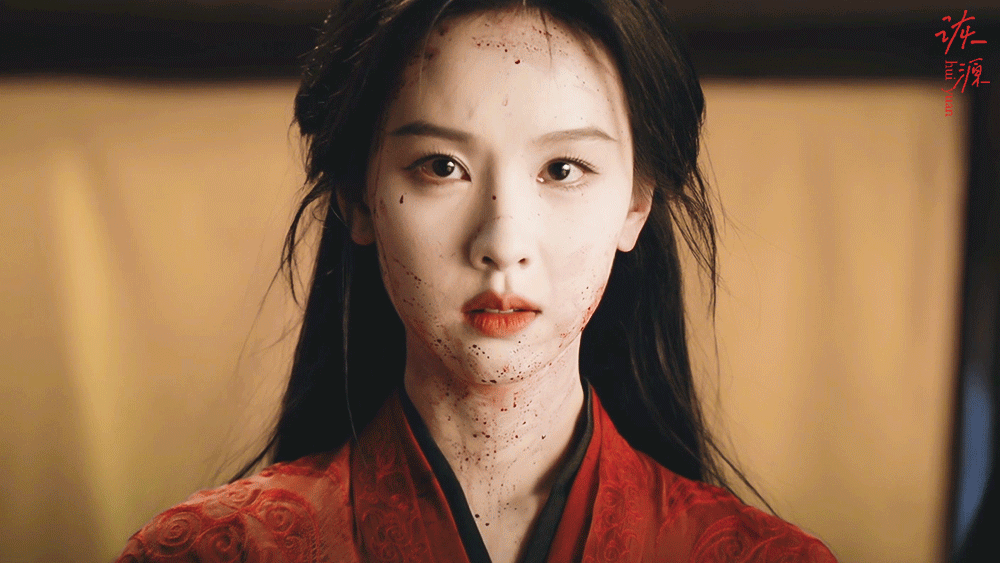 陈都灵 《翘楚》楚朝 / 动图▷EP13-06 半披+红衣-奔跑回营 意识到父亲
