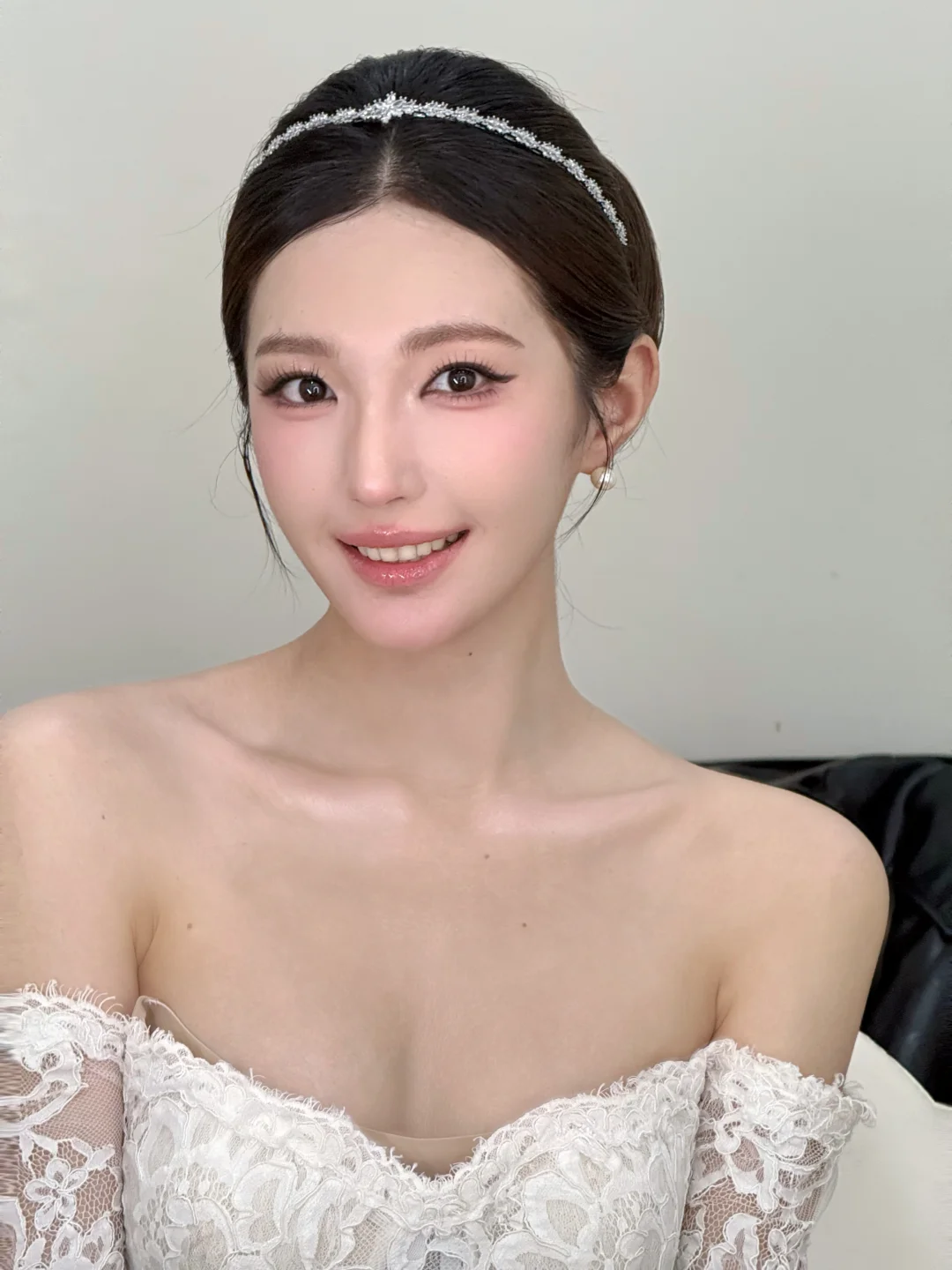 满意！！！我的婚礼妆造路透来啦！！