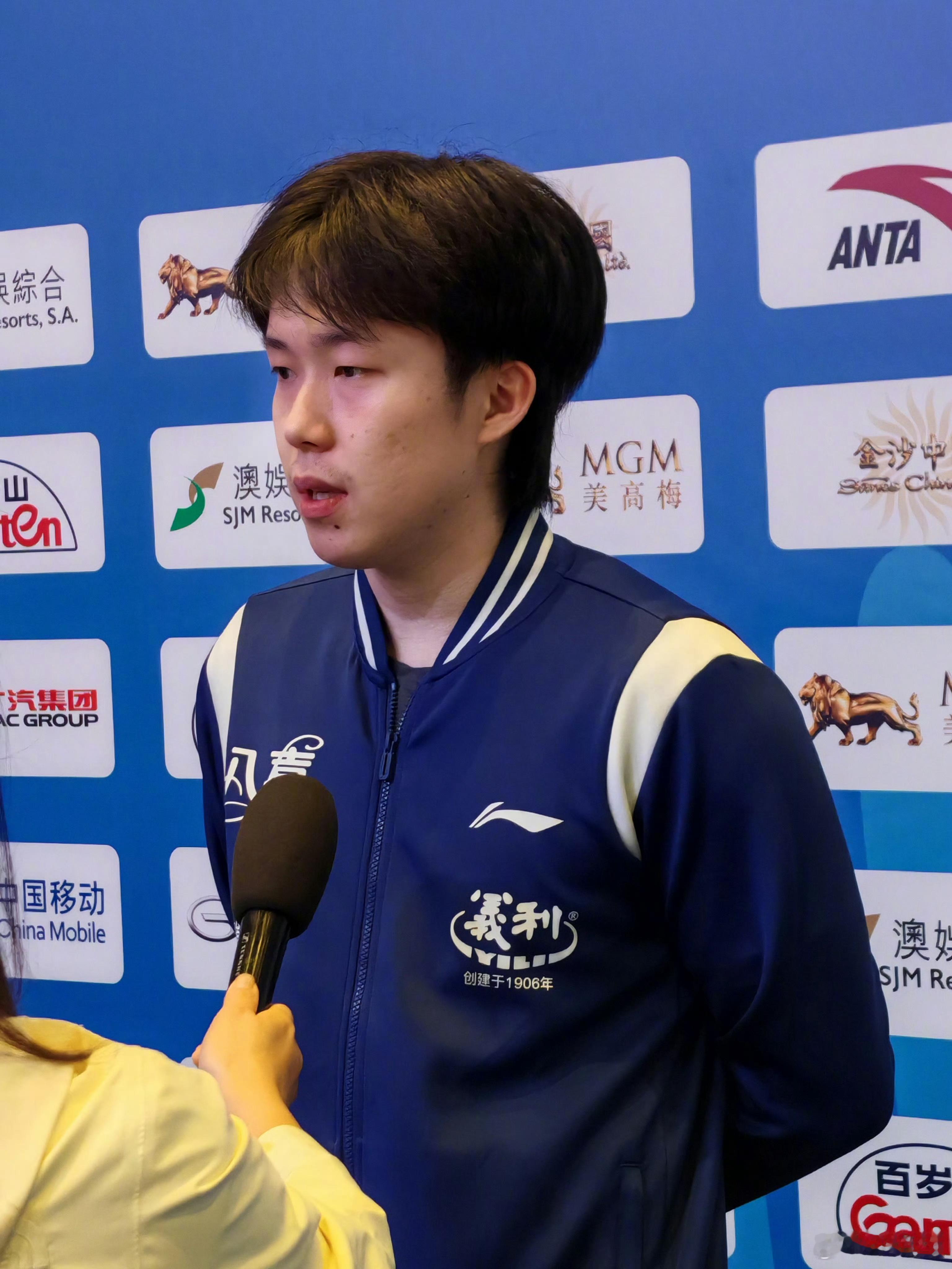 如何看待这个狗妹