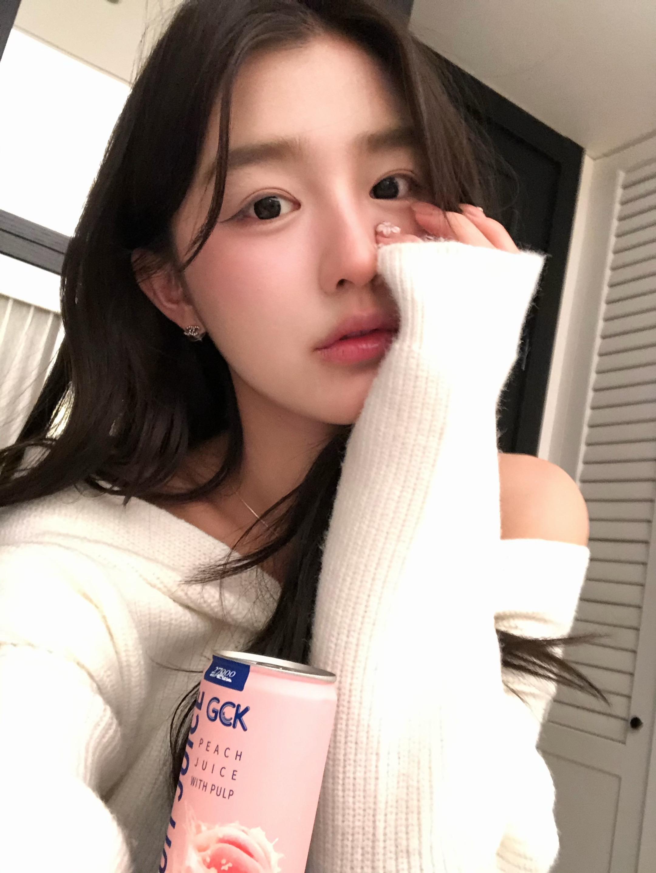 刺猬小姐 人不能天真一辈子吧。