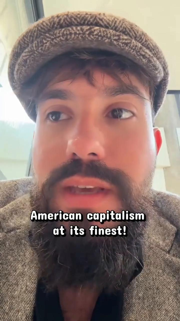 78 year old man still working waking up，