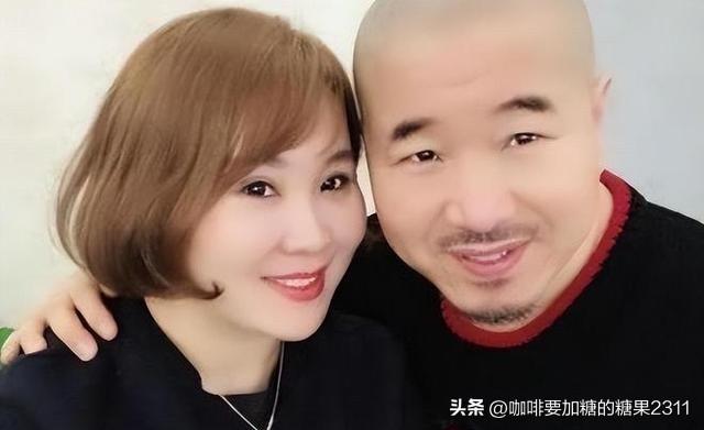 这几天，网上全是王小利家的事情，王子嘉和王亮互掐，不知道王小利怎么想的，也不制止