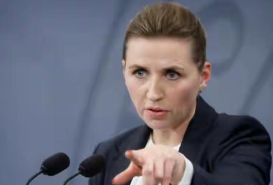 在格陵兰岛生活，那体验绝对独特。这座地球最大岛屿，面积虽大，却只有5.7万居民，