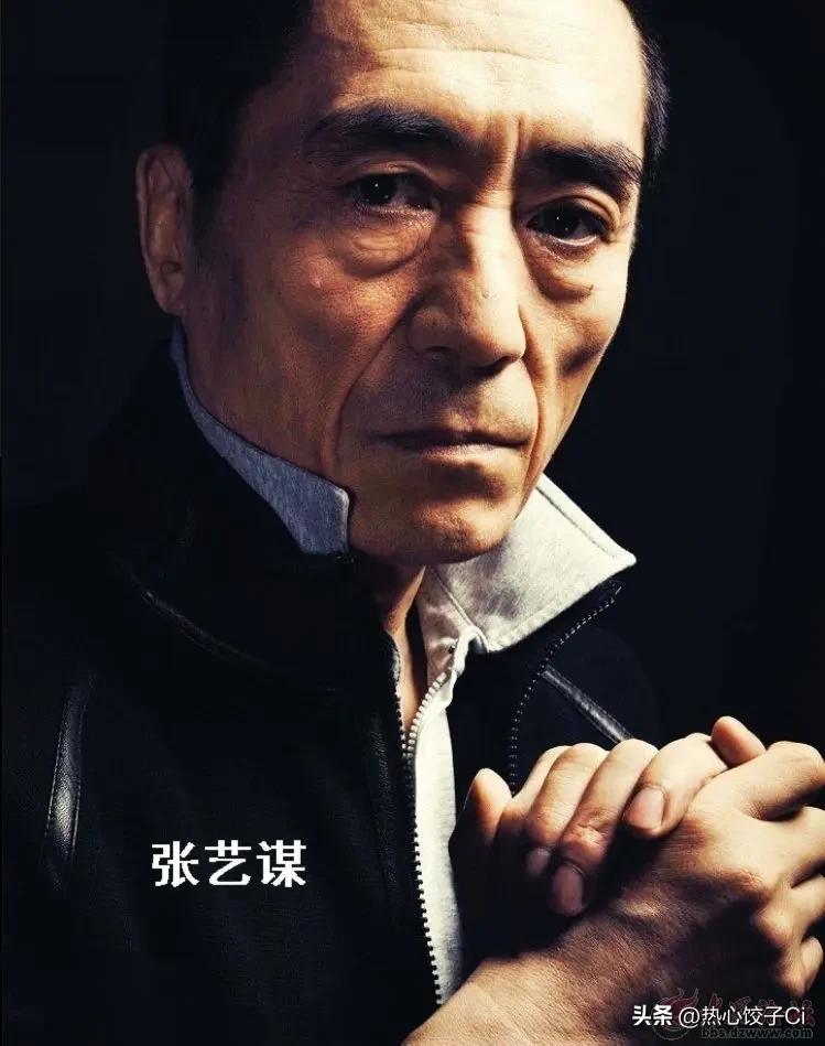 张艺谋谈到选角色，绝对不是随便整个容就行，那拍照片可以。大荧幕，把你的脸放大几万