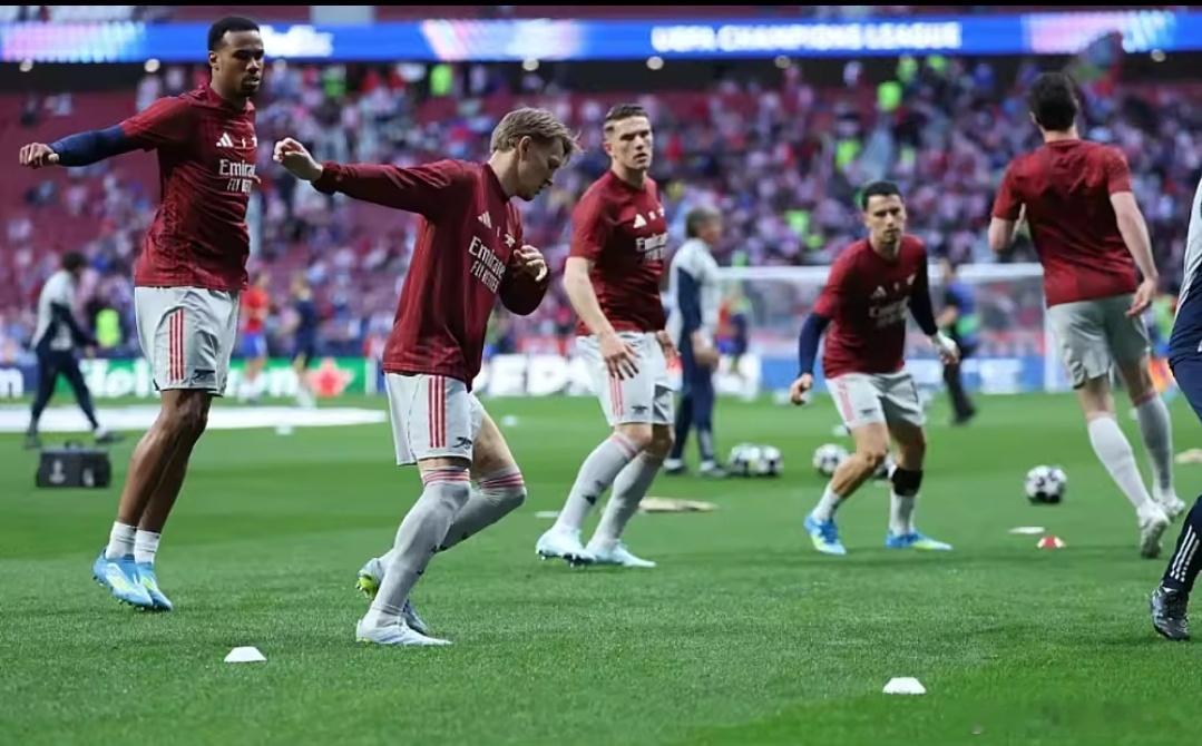 马竞vs阿森纳英媒曝出争议：阿森纳不满马竞主场草皮要求复测，欧足联检测结果无问题