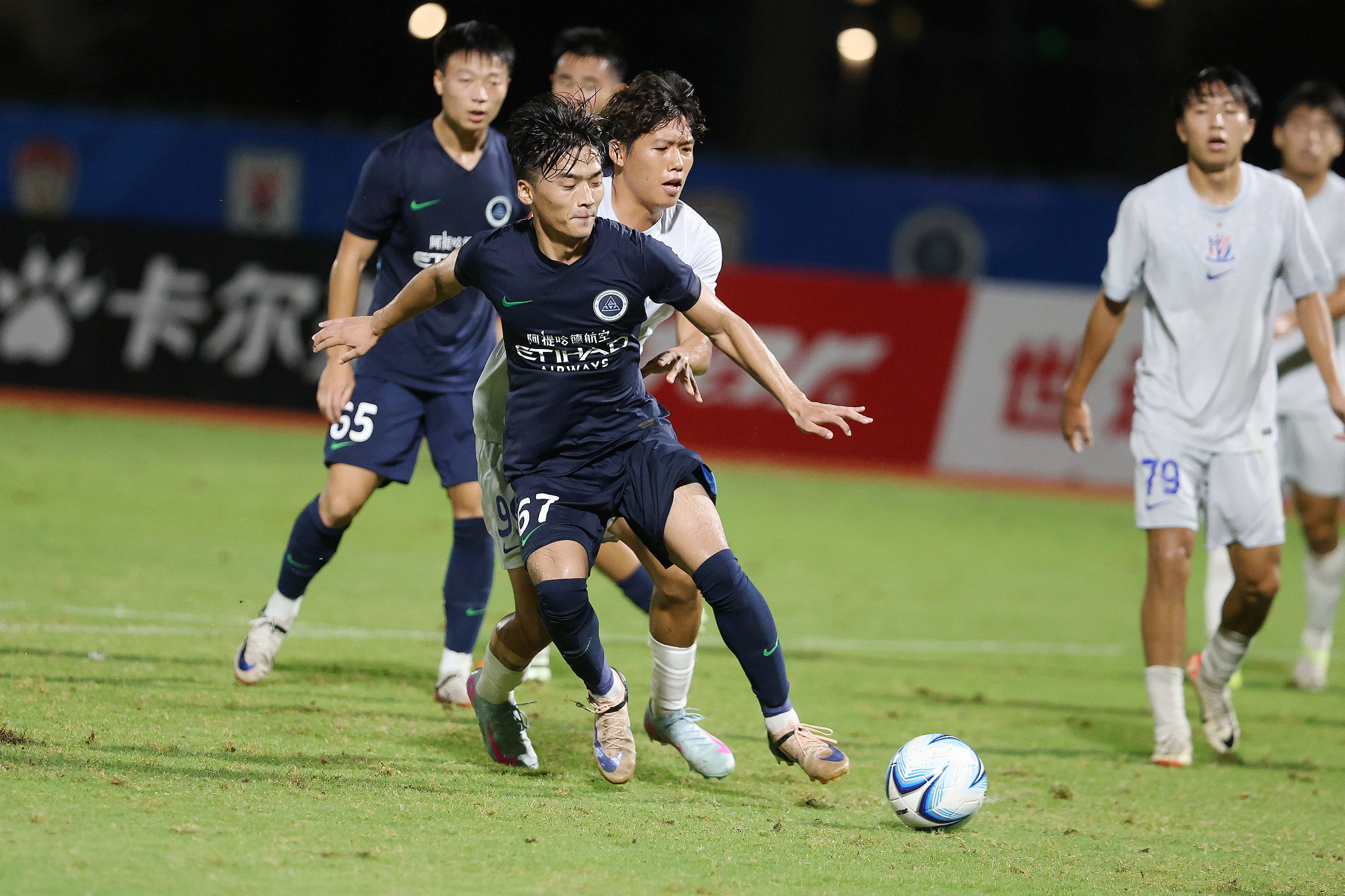 客场失利！深圳新鹏城U20不敌上海申花U208月12日，2026年第五届中国青少