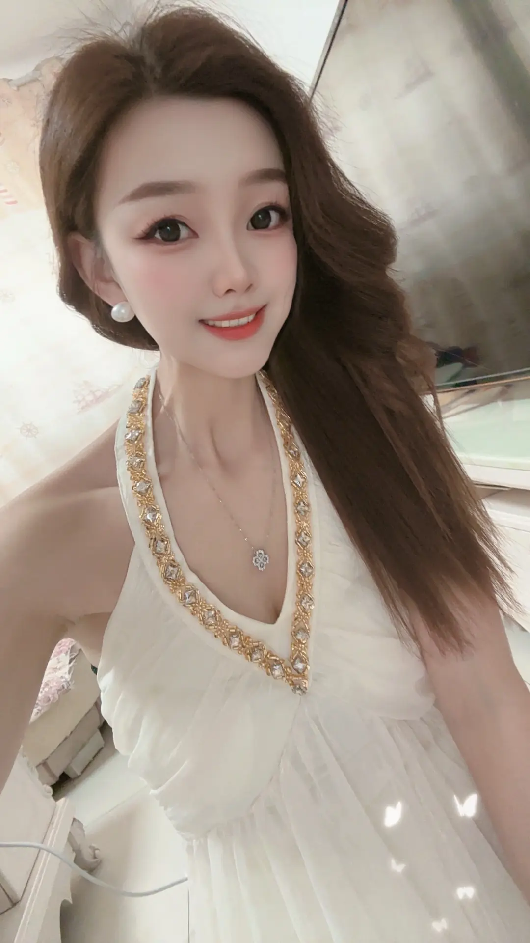 微笑女孩 积极又向上