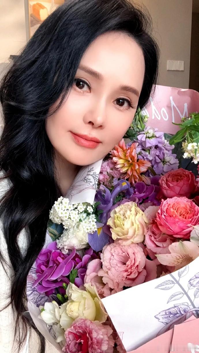 伊能静给单身女性的一些建议 姐的文笔还是那么棒，写得好走心啊，感觉就像一个认识的