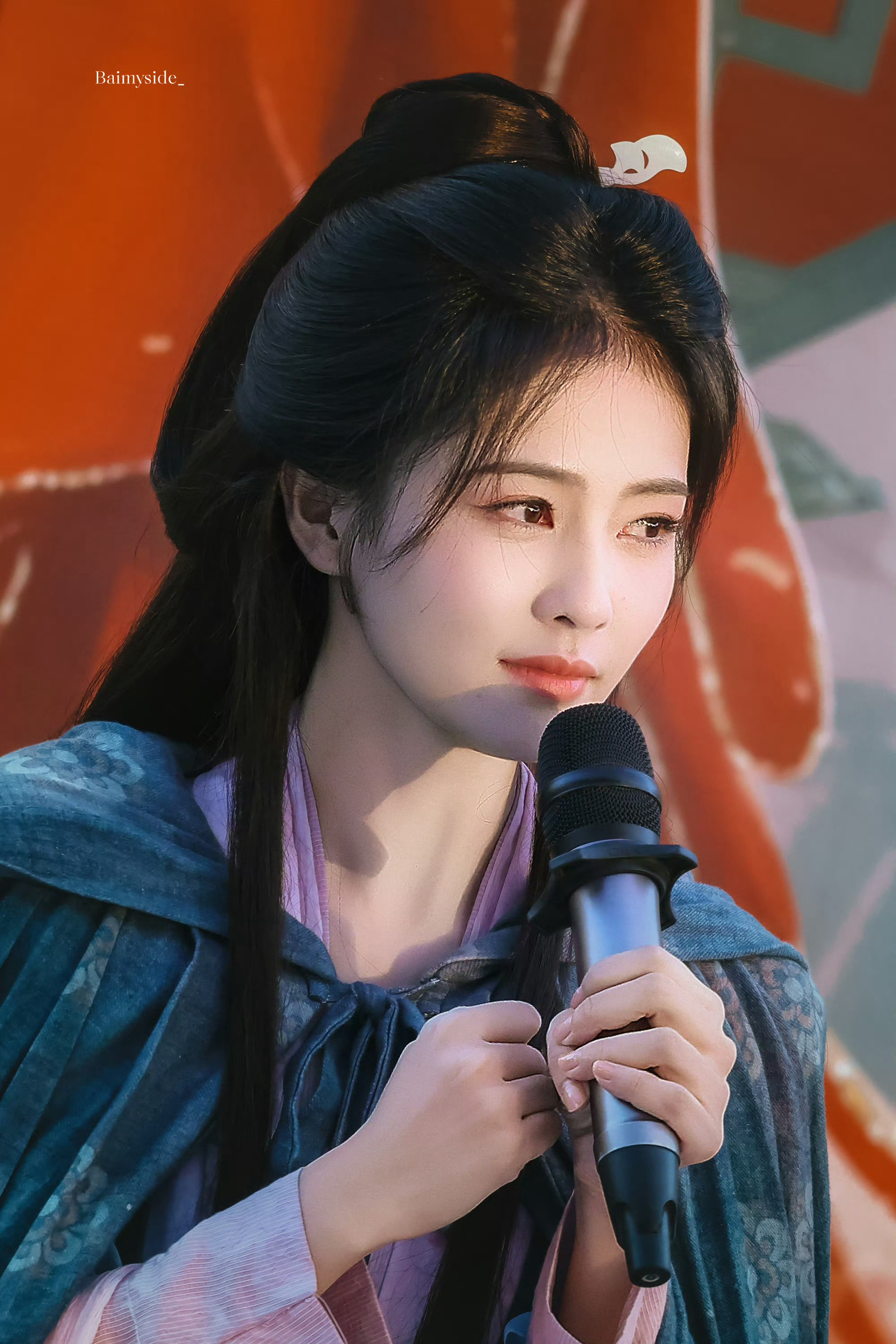 白鹿  “信仰照亮前方的路途，即使光微弱，也能指引方向” 白鹿莫离白鹿叶璃