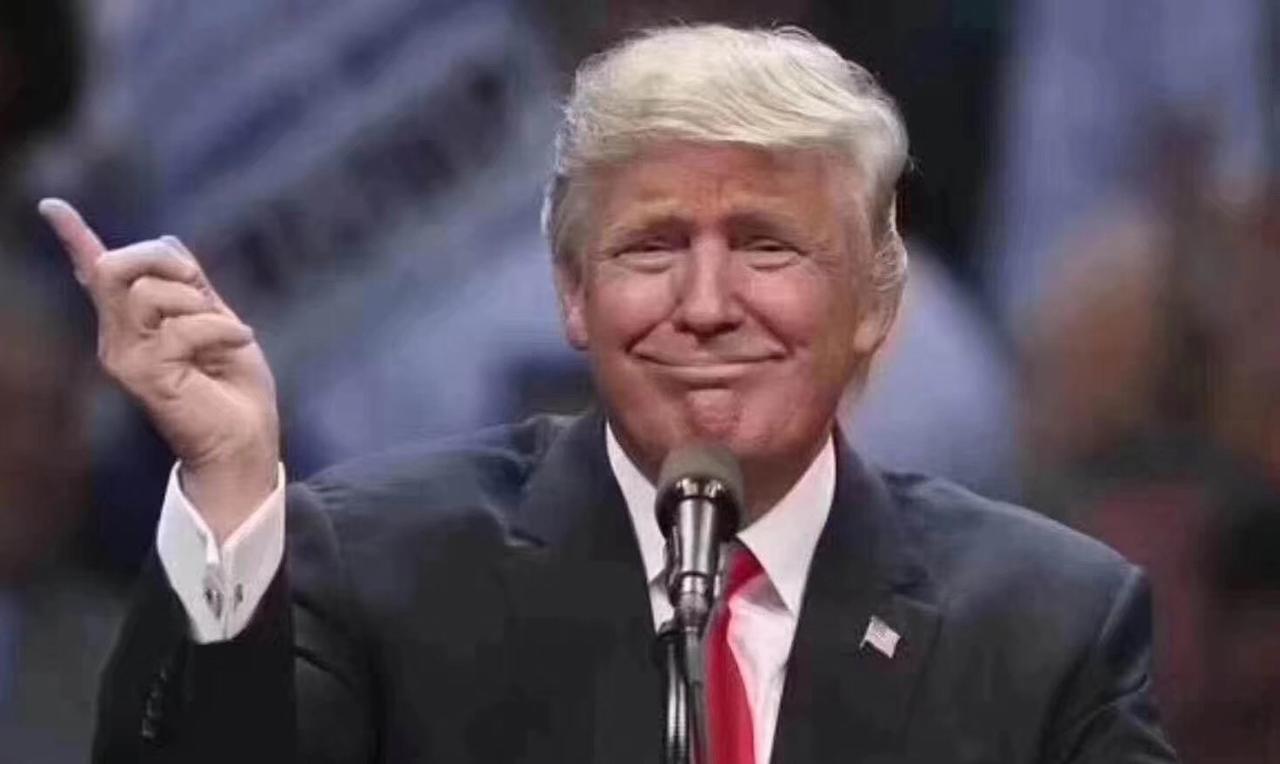 看来特朗普又没好好睡觉。

已经是后半夜0：57了，他还在激情发推，痛批美国出生