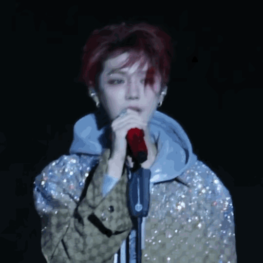 鹿晗真的很适合这样的妆造[爱慕][爱慕][爱慕]