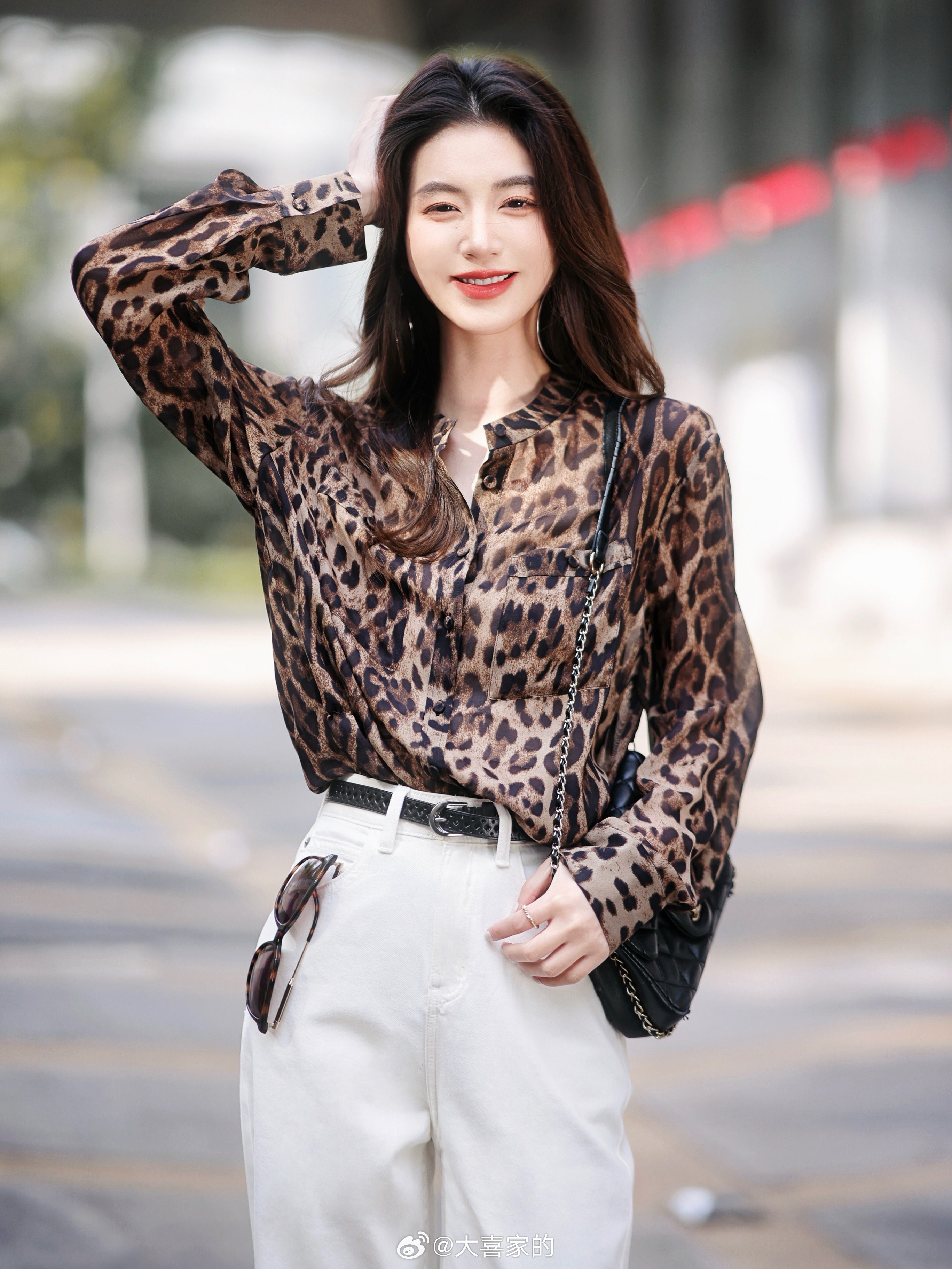 经济上行时期古早感🐆！100真丝衬衫 复古味道绝了 实物巨巨好看！粒举双手强推