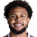 欧冠淘汰赛附加赛次回合，尤文图斯与加拉塔萨雷上演“进球自助餐”。上半场，佩林门前