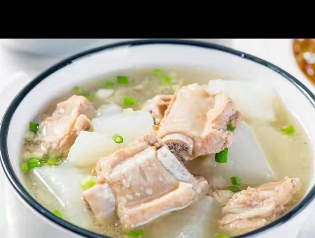 千万别吃！草乌炖鸡就是致命陷阱，3-5毫克毒素就够致命，最近医院都接诊20多例中