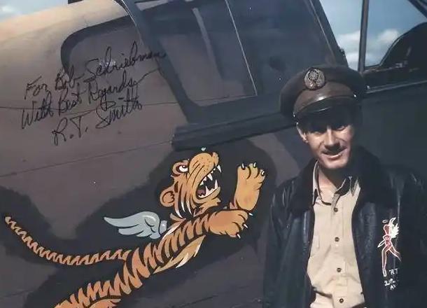 中国的阅兵，英国、法国、美国、加拿大、澳大利亚等西方国家的元首一个都不来。很多人