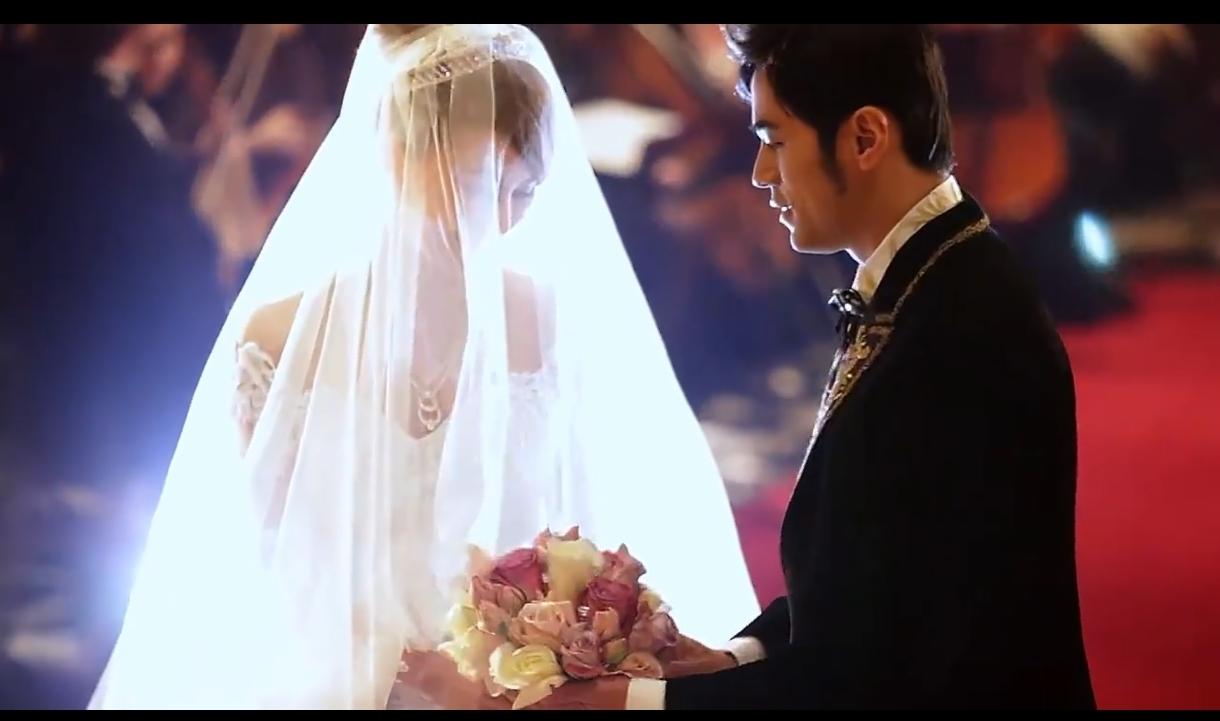 藏了十几年，周杰伦当年的求婚画面终于曝光！看完真的被狠狠戳中，这不只是求婚，分明