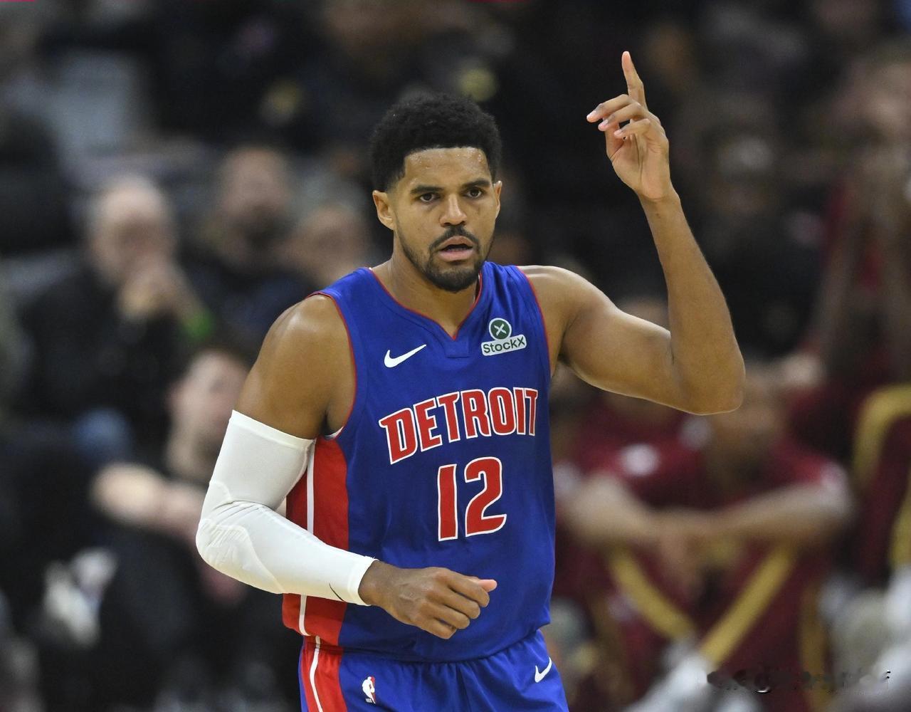 这一次，哈里斯合同年都没爆发，下份合同悬了！
托拜亚斯哈里斯一直算不上一名顶级球