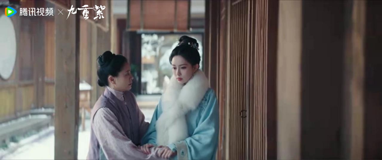 《九重紫》剧情好炸啊！

剧中孟子义饰演的济宁侯夫人强撑病体，操持侯府！

可她