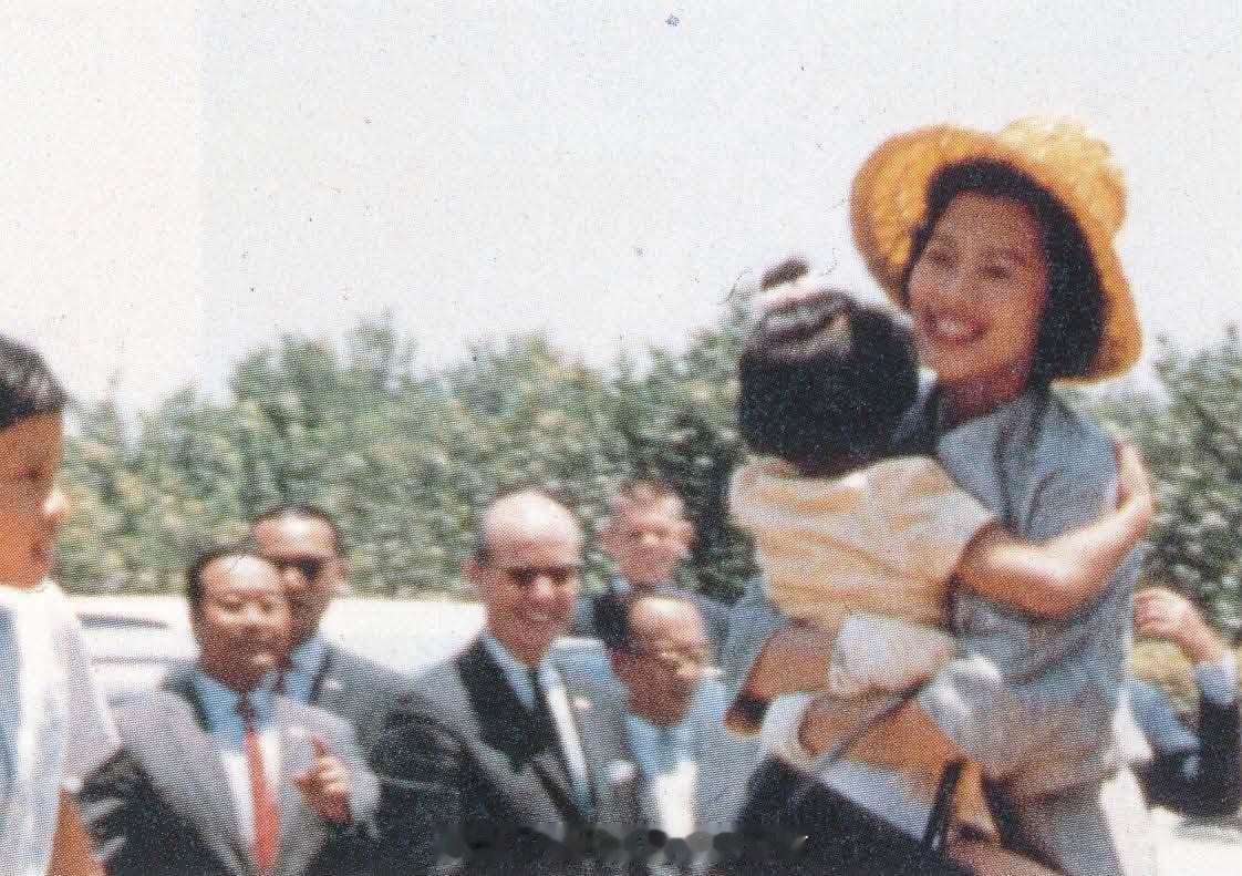 王室王室泰国王室暹罗往事 老照片：1960年7月10日-14日，九世红唇姐访问夏