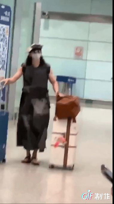 猜猜这是谁？第一眼哪个女明星，第二眼哪个孕妇？第三眼我知道是谁了 