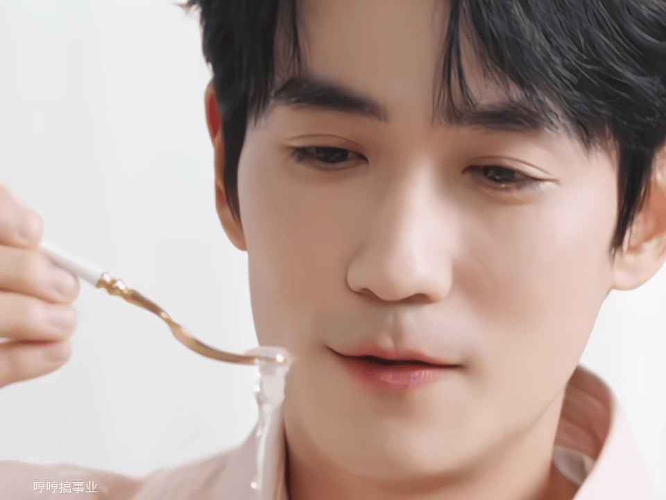 谁懂粉色朱一龙的杀伤力朱一龙