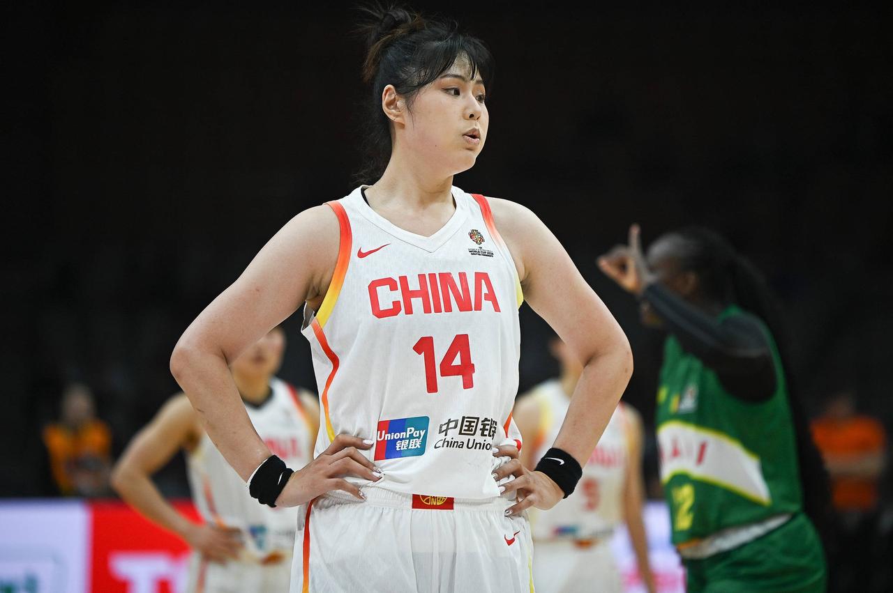 李月汝要不直接申请回国集训吧！

反正在WNBA达拉斯飞翼队的上场时间又没有几分
