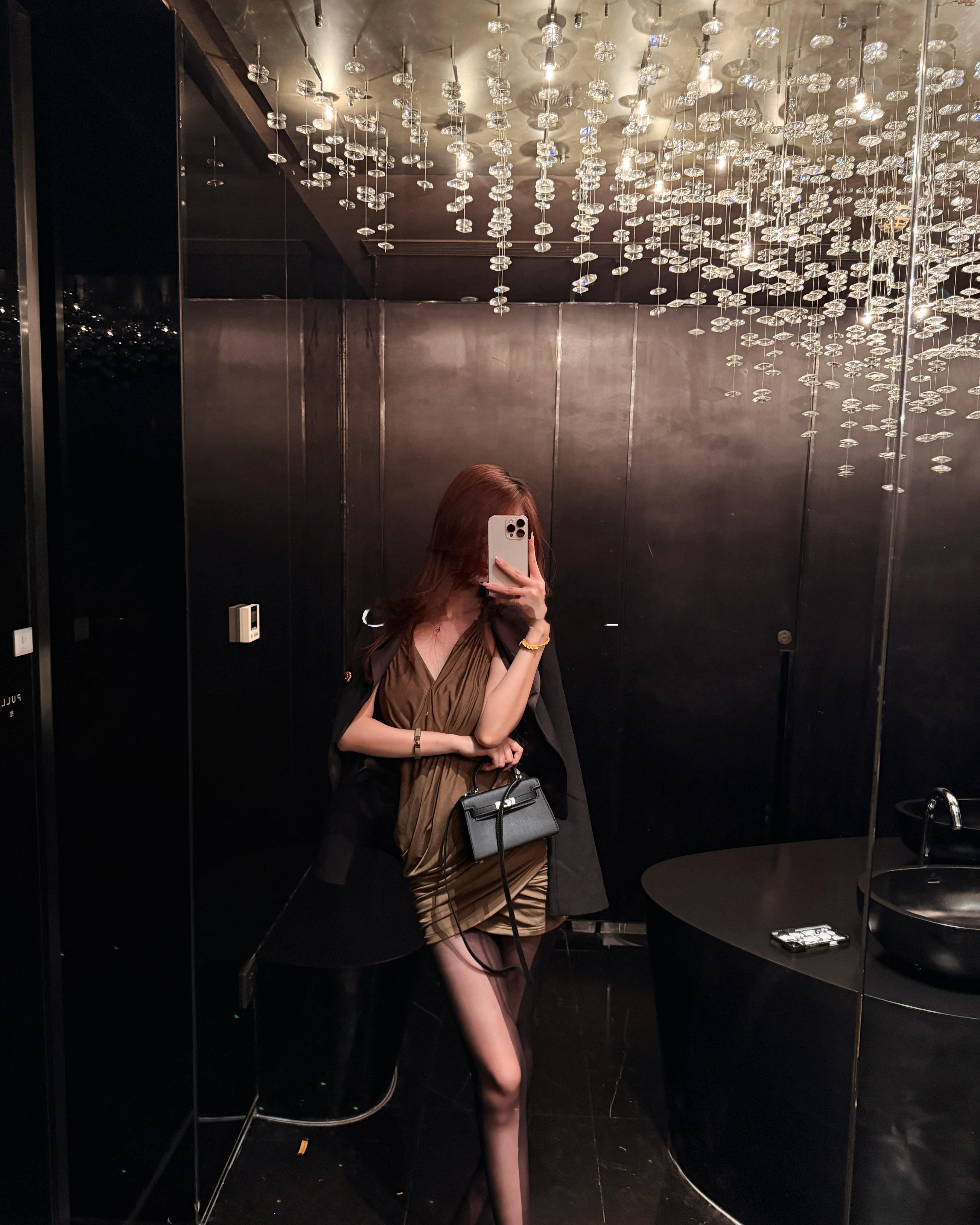 贴秋膘了pl🍩g ​​​