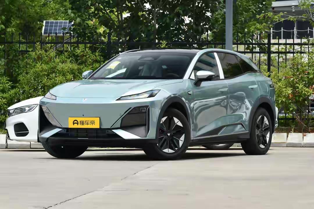 2💎深蓝S07华为乾崑长续航版上市
深蓝S07整车使用“七纵七横”传力路径作为