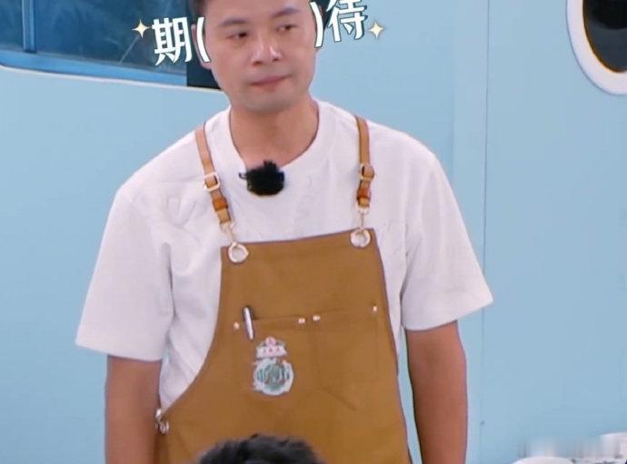 #虞书欣不愧是中餐厅甜品# 虞书欣情绪价值拉满！这小嘴怎么这么会夸啊！#虞书欣几