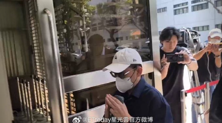 黄子佼与16名被害人和解黄子佼二审今日开庭 据台媒，因收藏2259部未成年青少年