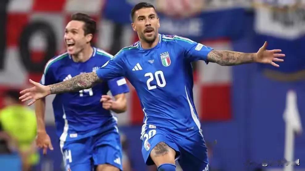 欧洲杯16强目前已经产生8席，尽管CDEF组的第三轮还没开打，但AB两组比赛结束