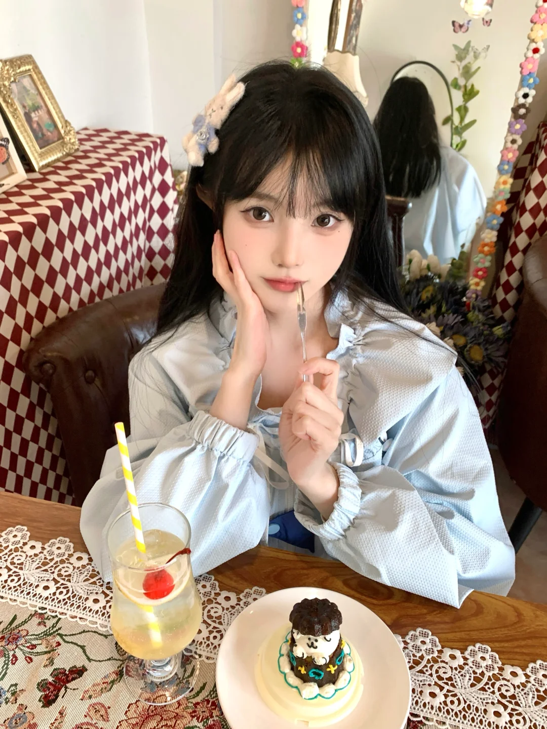 咖啡店拍照ꉂ ･ ･ ☆