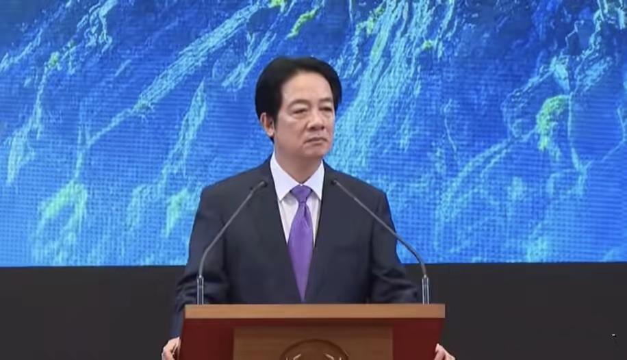 赖清德吹嘘安倍晋三是“高瞻远瞩的政治家”，“更是台湾人永远怀念的好朋友”。“安倍