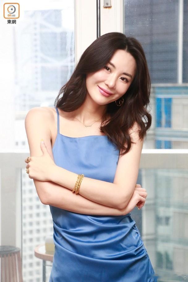 藝人裕美原來是「富二代專業戶」，現跟自稱有逾億身家的前大律師林作拍拖外，入行前已