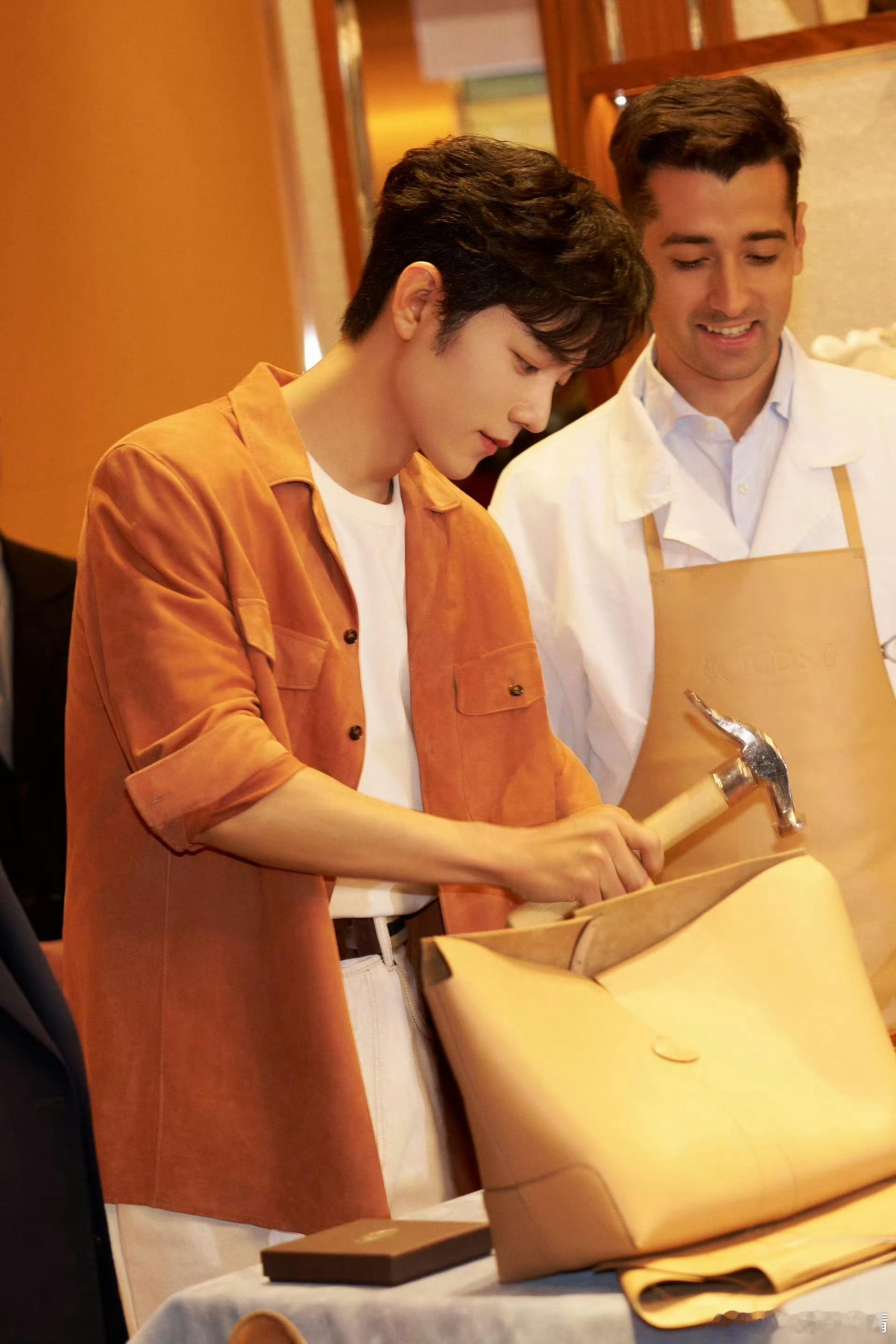 得闲谨制预售从哪买呀，电影院看才好看