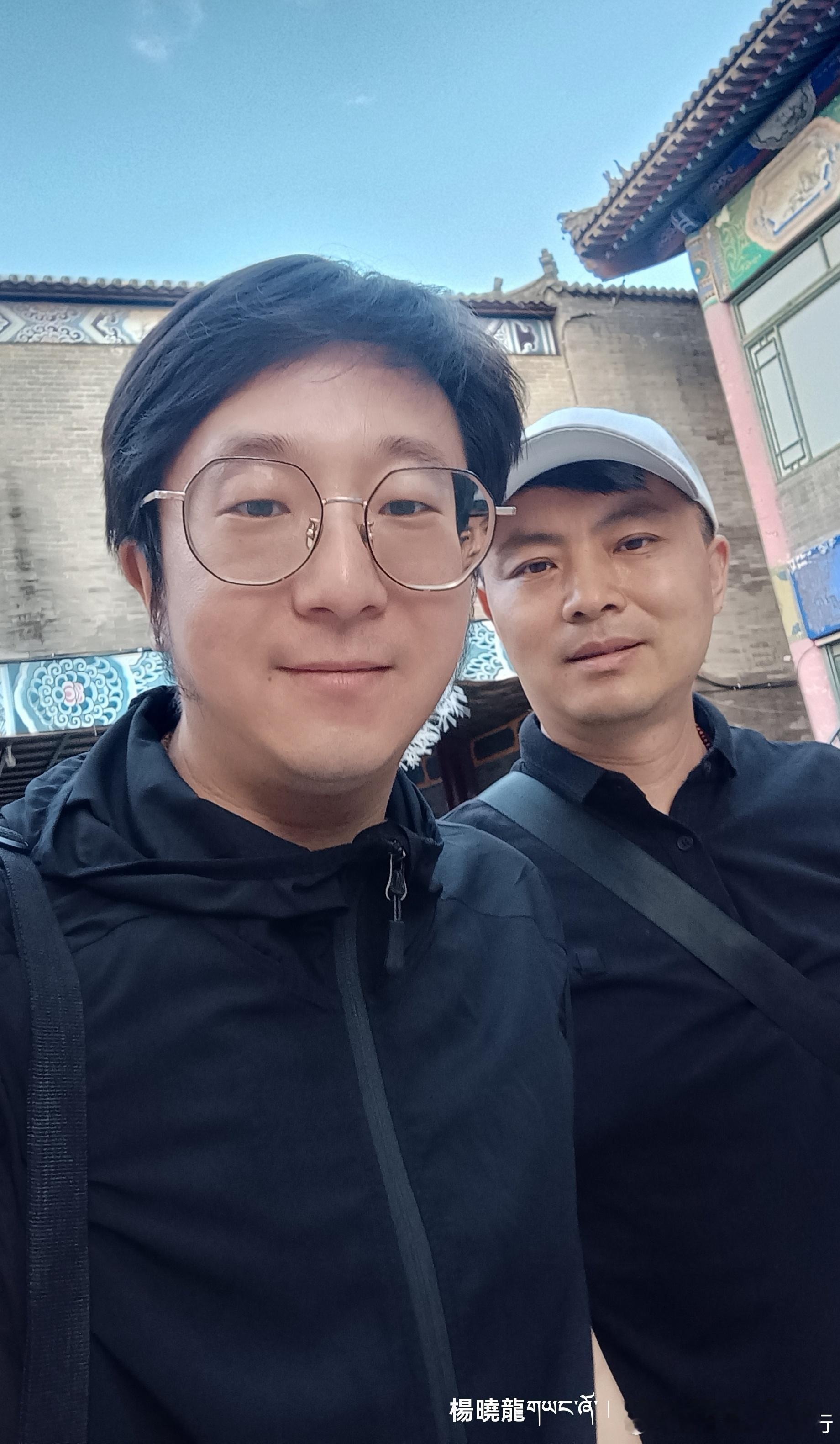 歡迎濟南大哥二哥的到來[可爱]，期待下次再見#晓龙带你去旅行##网络志愿者·晓龙