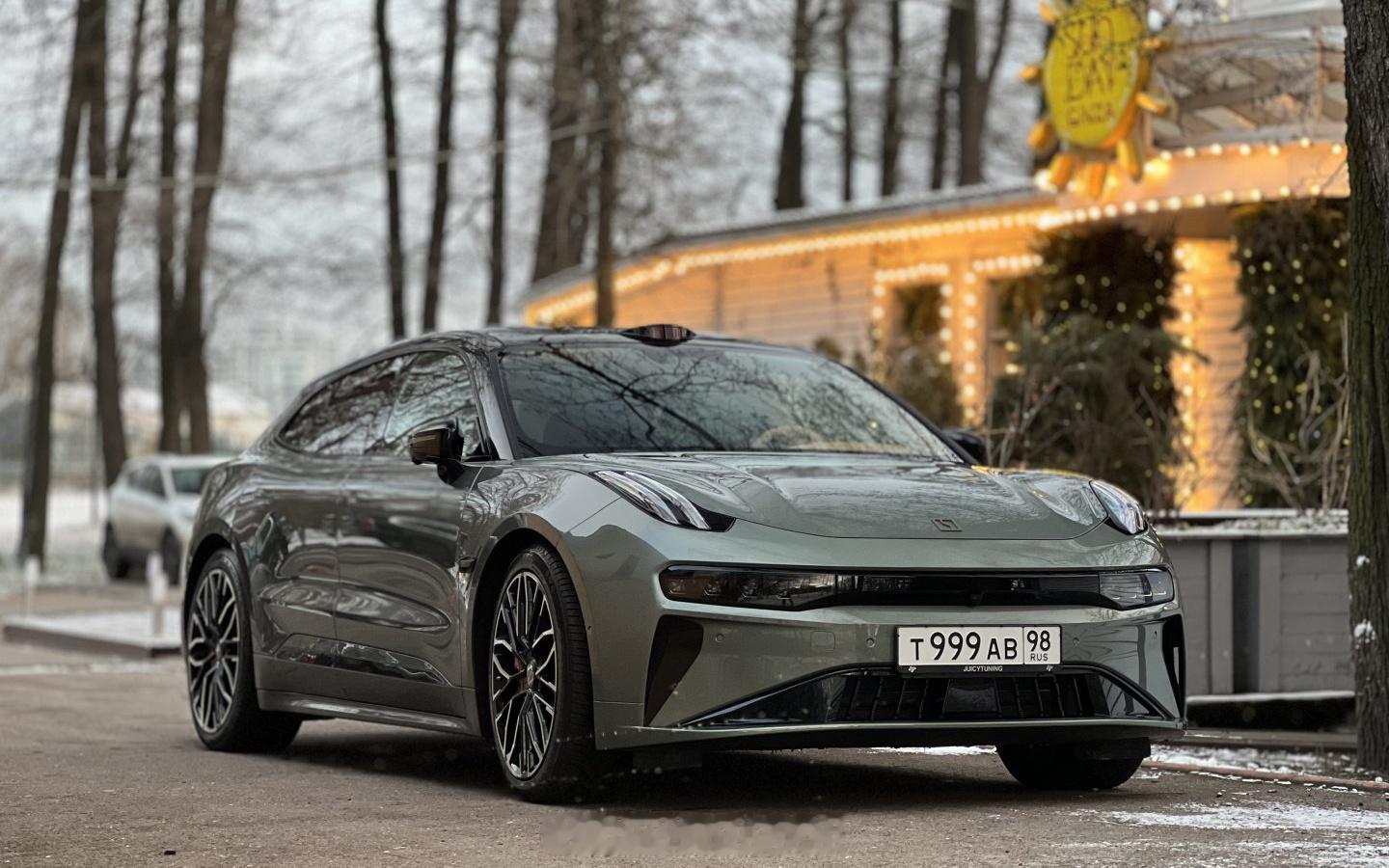 Zeekr 001 / Audi SQ8 / BMW 7-seriesBentl
