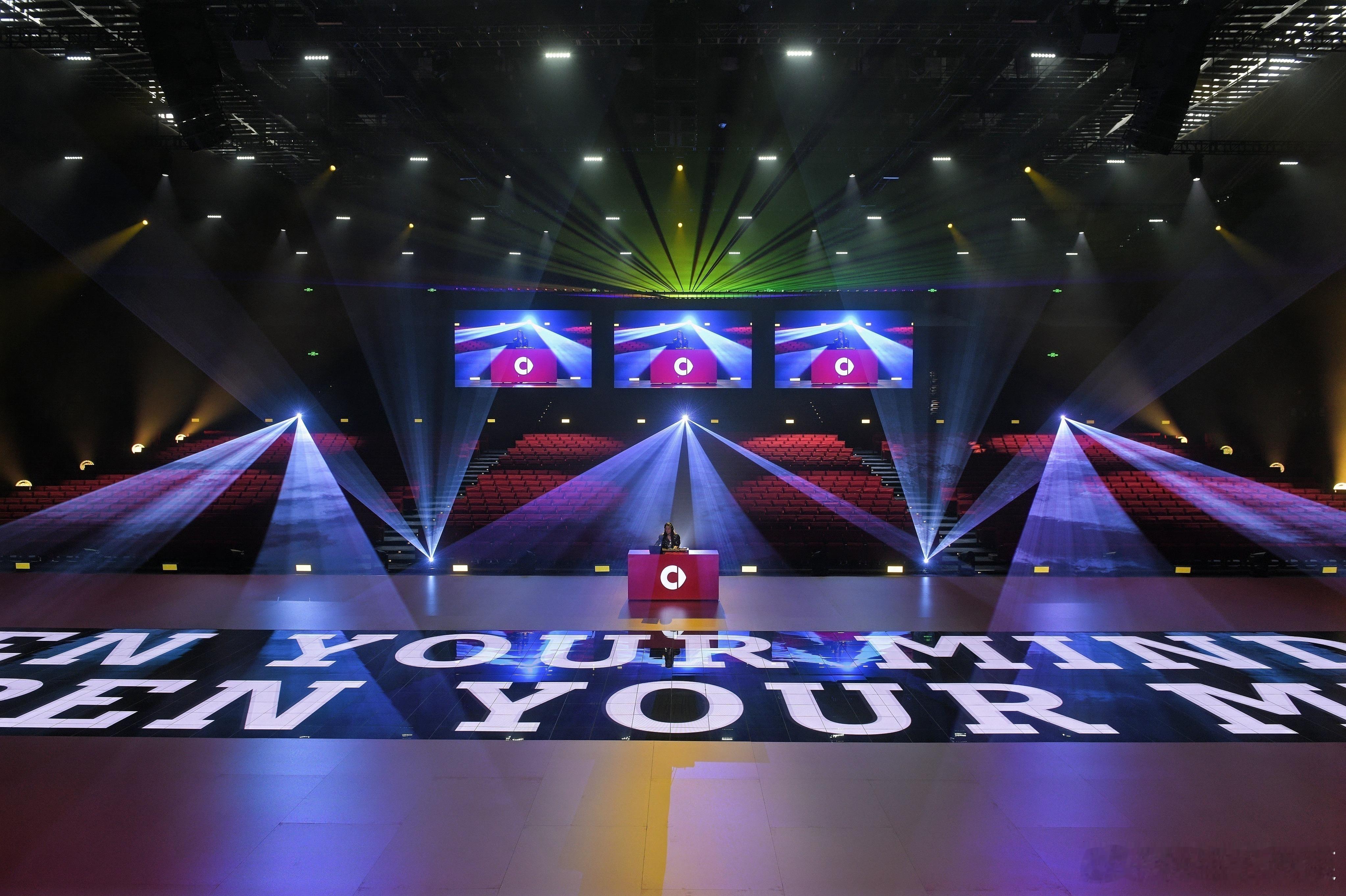 刷到厦门金鸡奖广场举办大活动，第一反应以为是中国电影金鸡奖改时间了？结果仔细一看