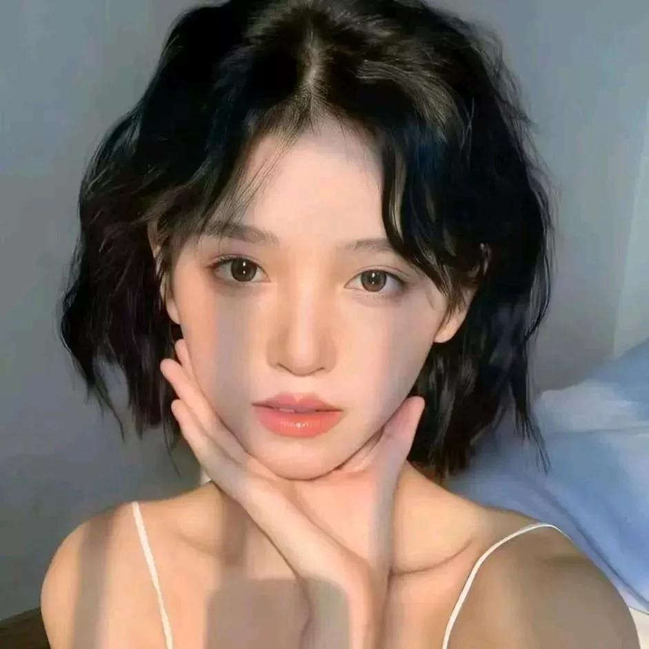 元气满满少女心，温柔甜美的自拍甜美自拍 自然美少女自拍 精致少女自拍 少女心自拍